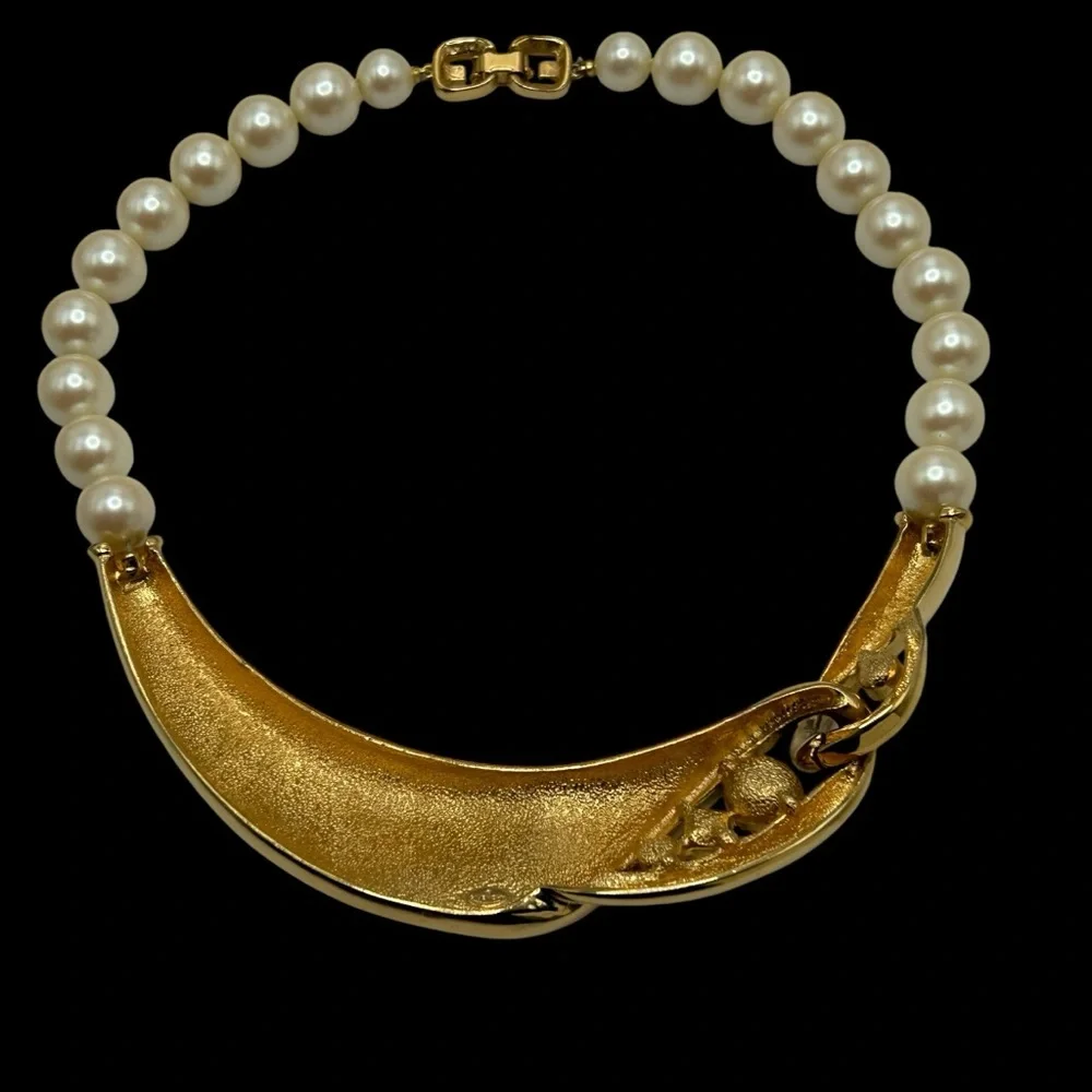 Vintage Givenchy Modernist Rhinestone Faux Pearl Necklace